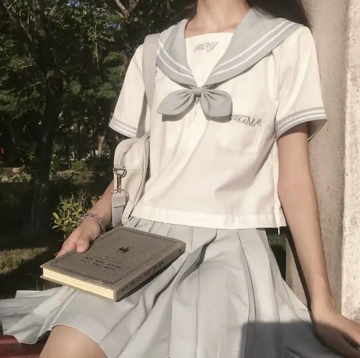 蚁人与黄蜂女：量子狂潮
